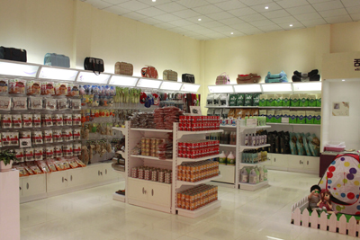 1482817783505094.jpg 样板店店内-3.JPG